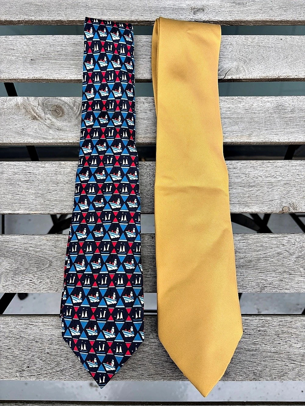 Hermès Silk Geometric Ties in Blue & Yellow